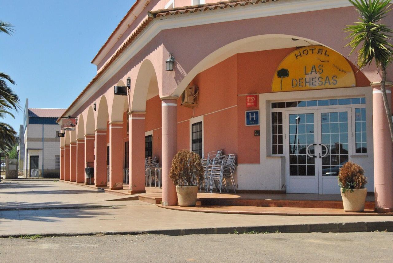Hotel Las Dehesas Navalvillar de Pela 외부 사진